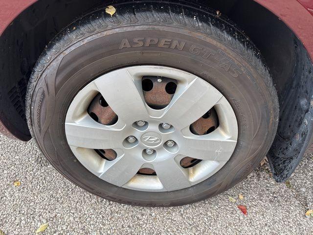 used 2007 Hyundai Sonata car, priced at $5,747