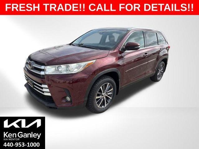 used 2019 Toyota Highlander car, priced at $23,749