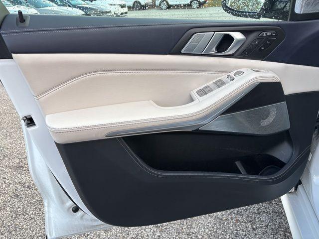 used 2021 BMW X7 car, priced at $39,978