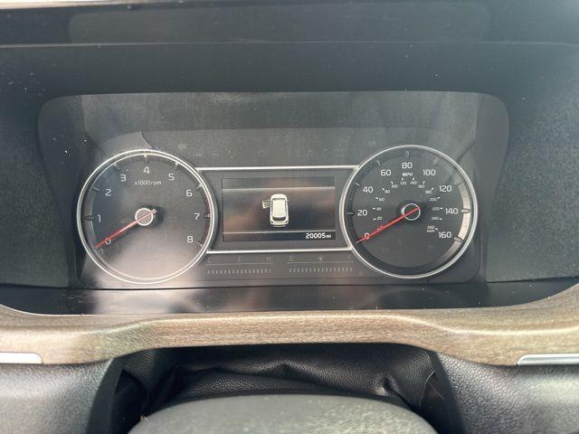 used 2022 Kia Sorento car, priced at $29,160