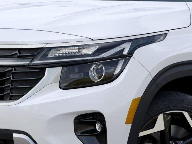 new 2025 Kia Seltos car, priced at $28,070