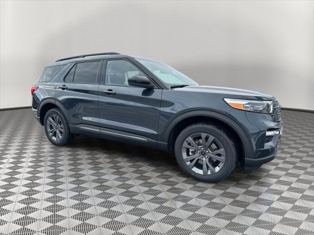 new 2024 Ford Explorer car, priced at $42,500