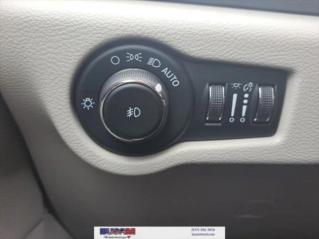 used 2023 Chrysler Pacifica car, priced at $23,500
