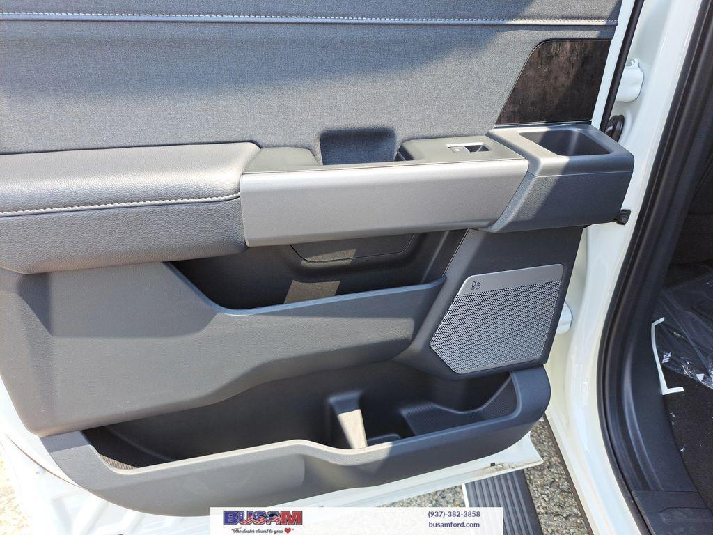 new 2025 Ford F-250 car, priced at $87,865