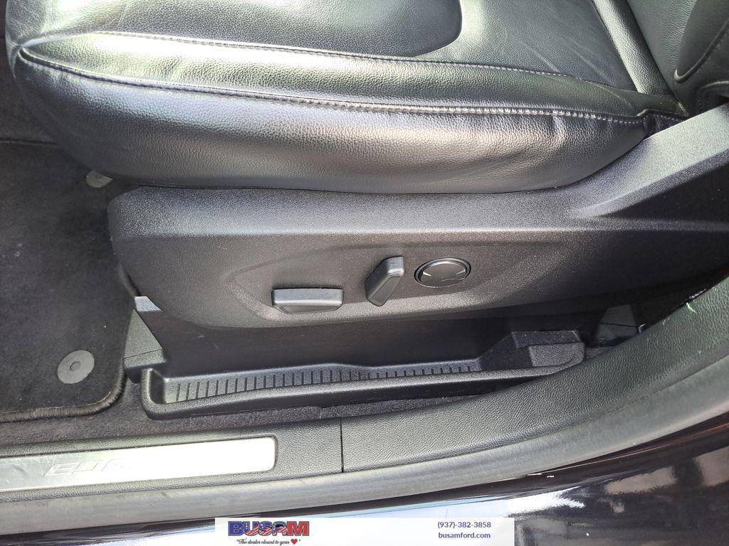 used 2022 Ford Edge car, priced at $25,000
