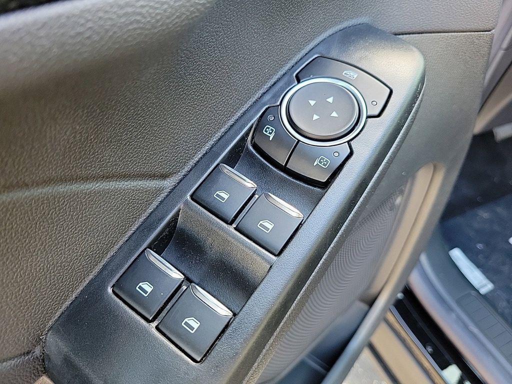 new 2025 Ford Escape car, priced at $31,000