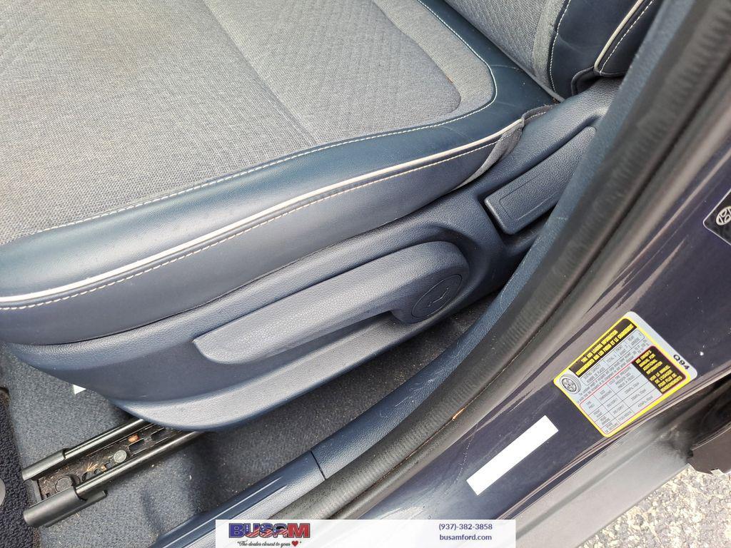 used 2021 Hyundai Venue car, priced at $16,000