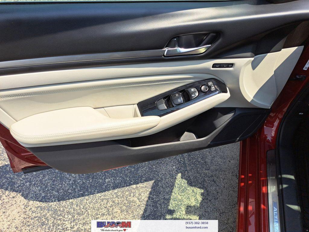 used 2021 Nissan Altima car, priced at $19,000