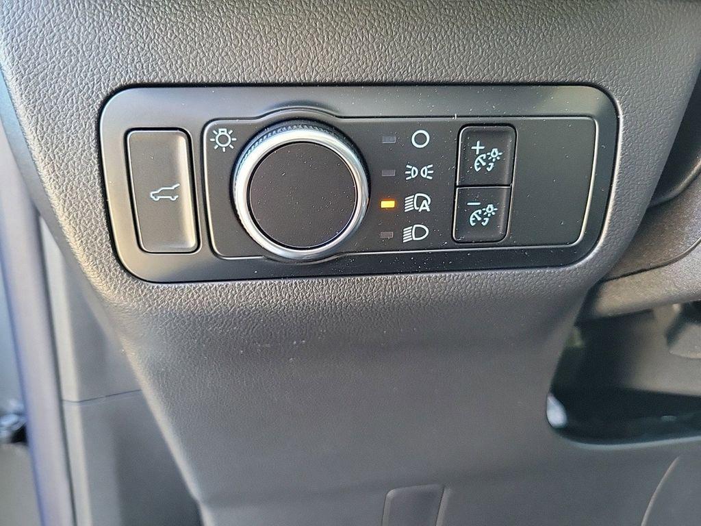 new 2025 Ford Escape car, priced at $28,999