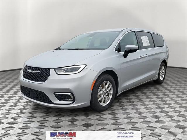 used 2023 Chrysler Pacifica car, priced at $25,250