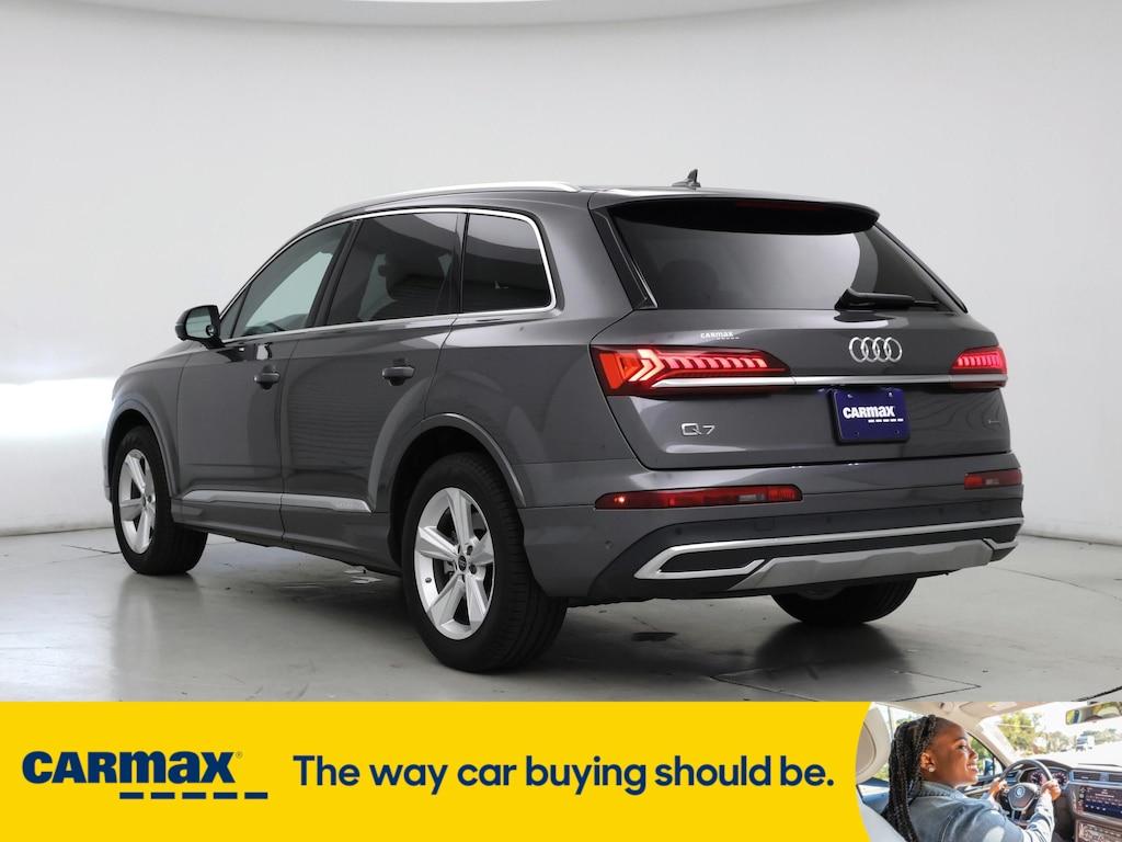 used 2024 Audi Q7 car, priced at $42,998