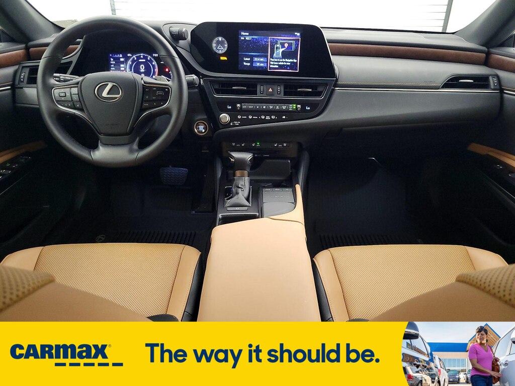 used 2022 Lexus ES 350 car, priced at $38,998