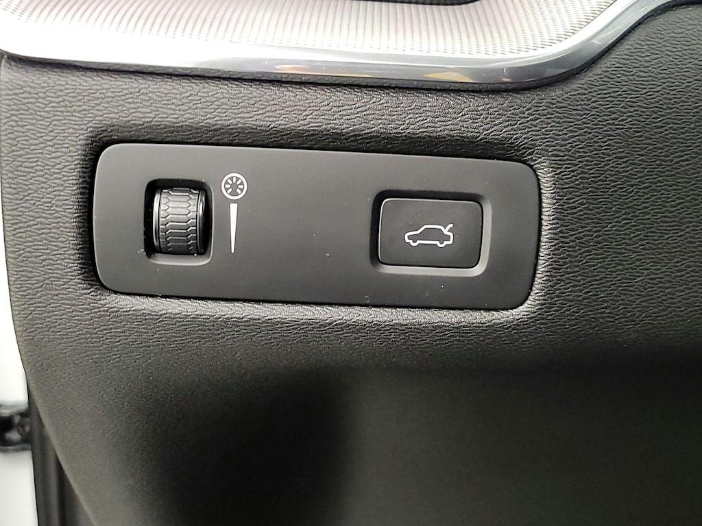 used 2019 Volvo XC60 car, priced at $28,998