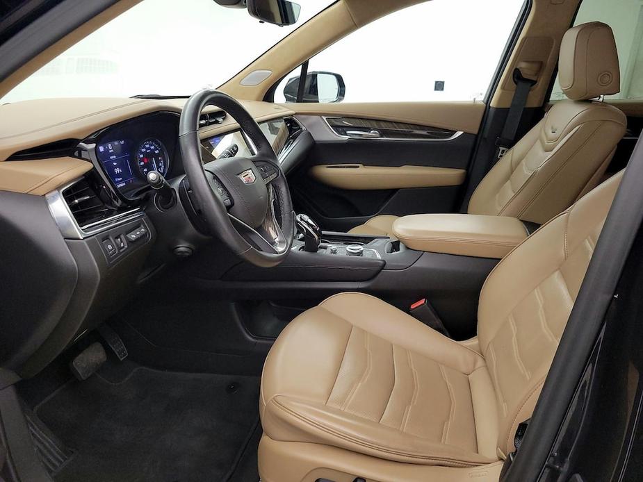 used 2022 Cadillac XT6 car, priced at $37,998