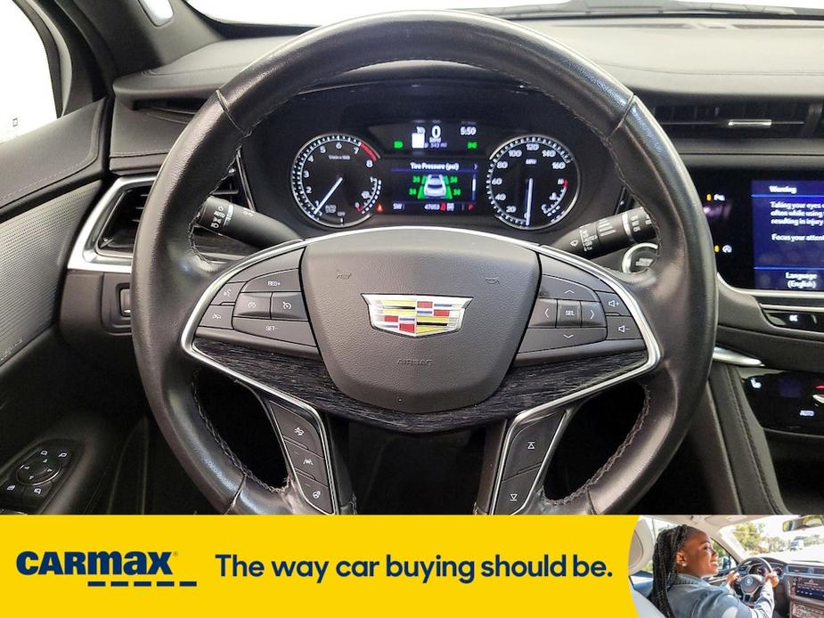 used 2023 Cadillac XT5 car, priced at $34,998