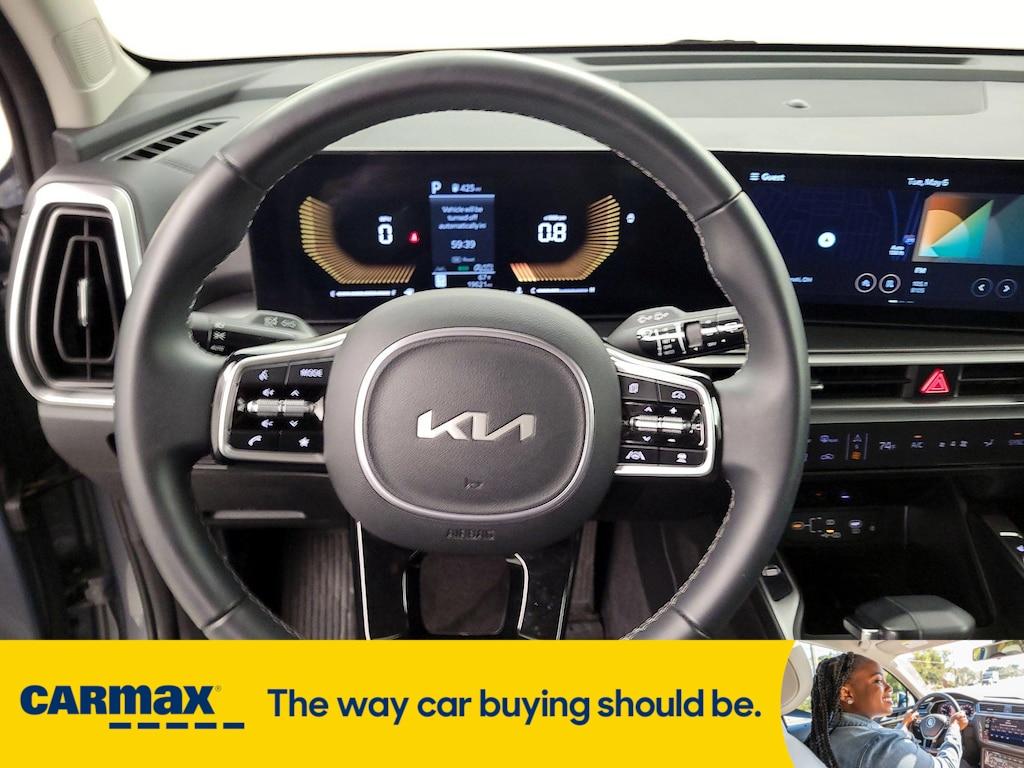 used 2024 Kia Sorento car, priced at $30,998