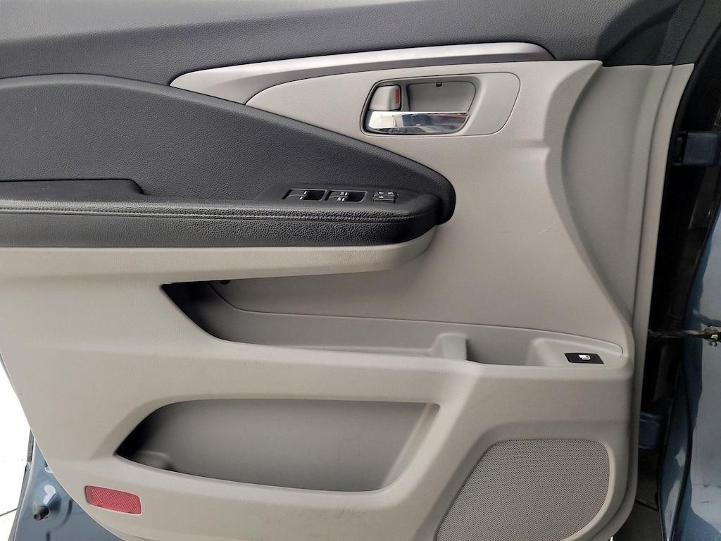 used 2017 Honda Pilot car, priced at $18,998