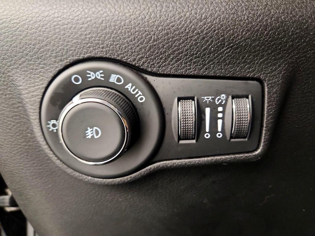 used 2022 Jeep Compass car, priced at $24,998