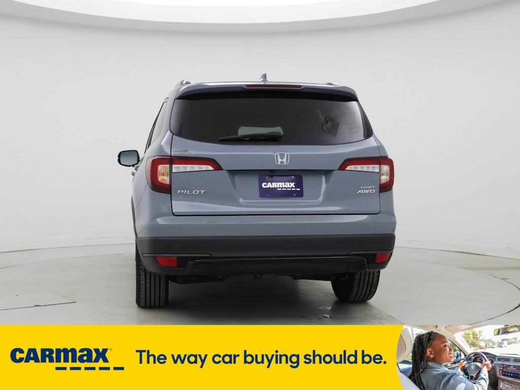 used 2022 Honda Pilot car, priced at $32,998