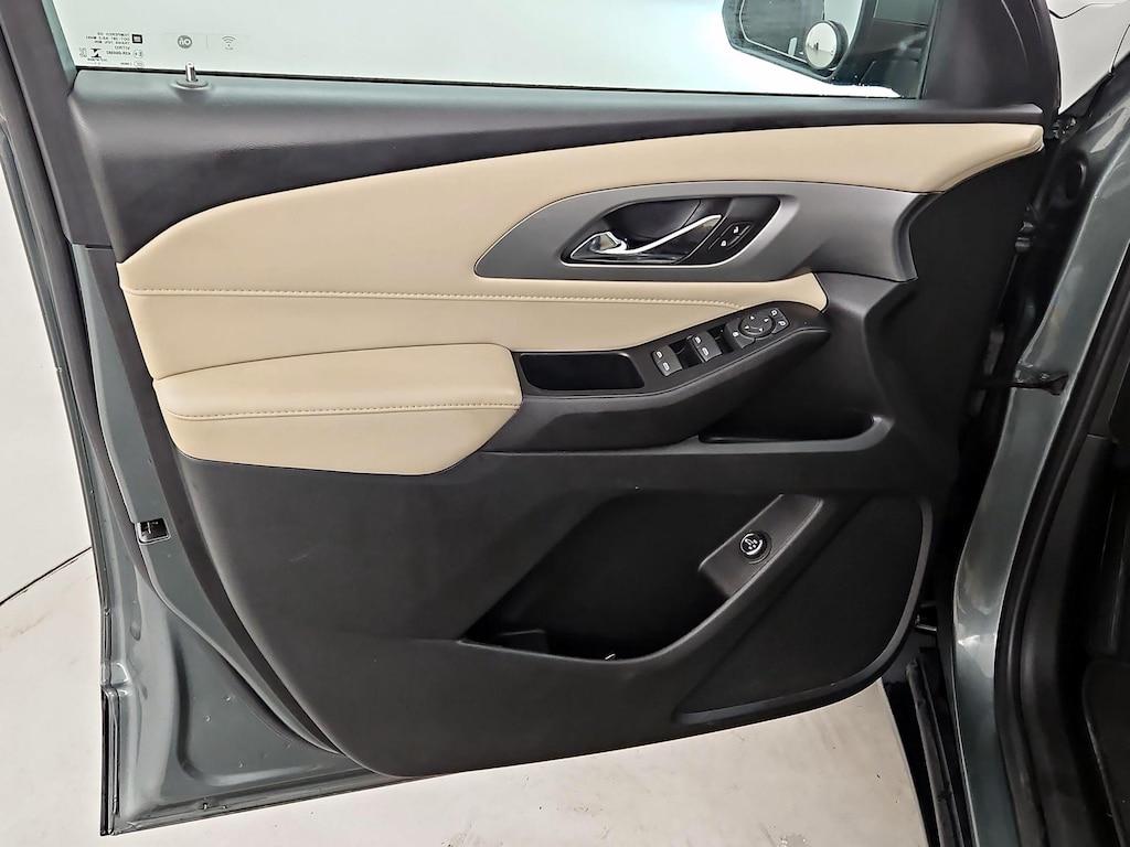 used 2022 Chevrolet Traverse car, priced at $24,998