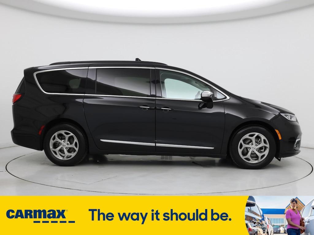 used 2023 Chrysler Pacifica car, priced at $29,998
