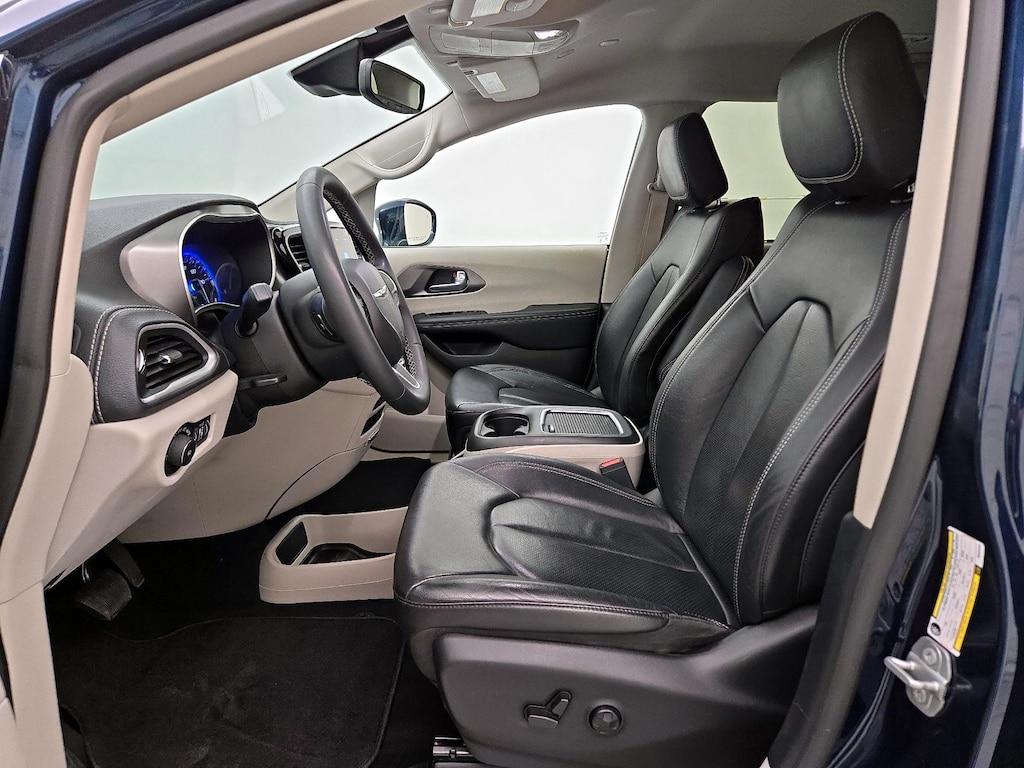 used 2022 Chrysler Pacifica car, priced at $32,998