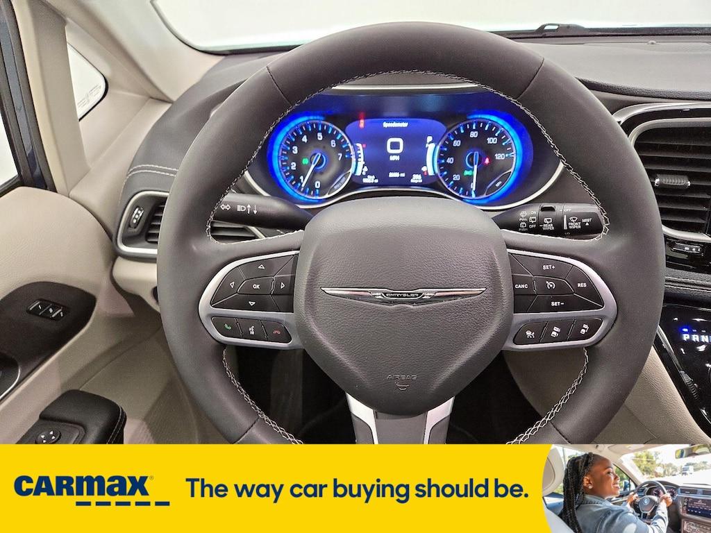 used 2022 Chrysler Pacifica car, priced at $32,998