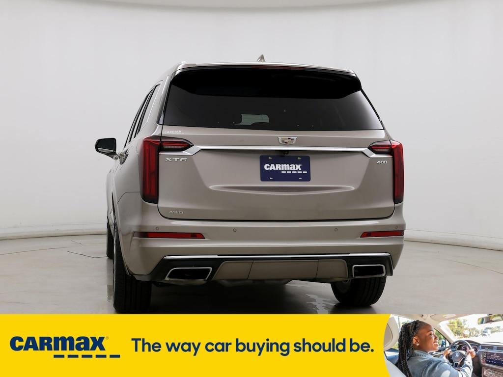 used 2022 Cadillac XT6 car, priced at $33,998
