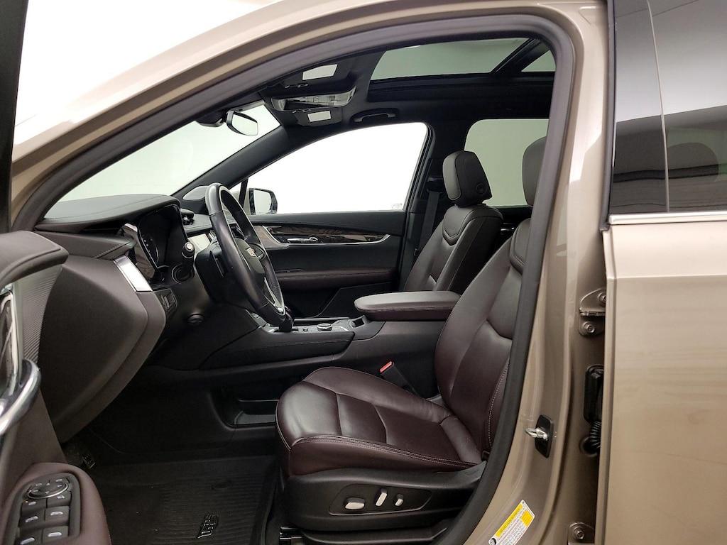 used 2022 Cadillac XT6 car, priced at $33,998