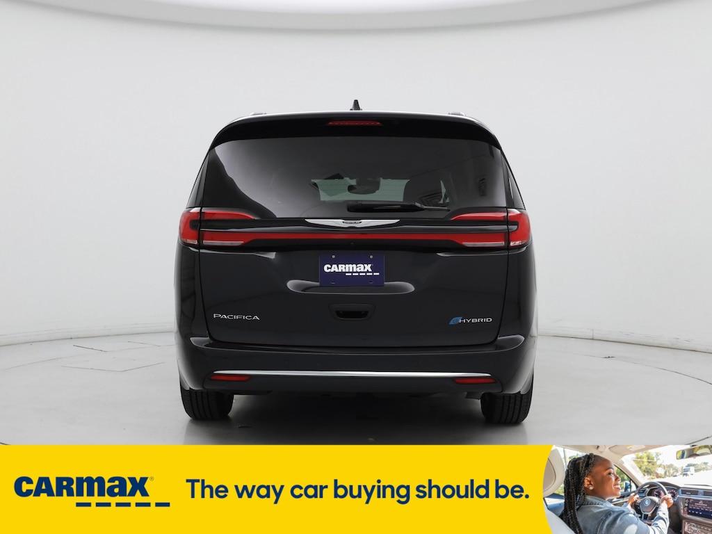 used 2022 Chrysler Pacifica Hybrid car, priced at $31,998