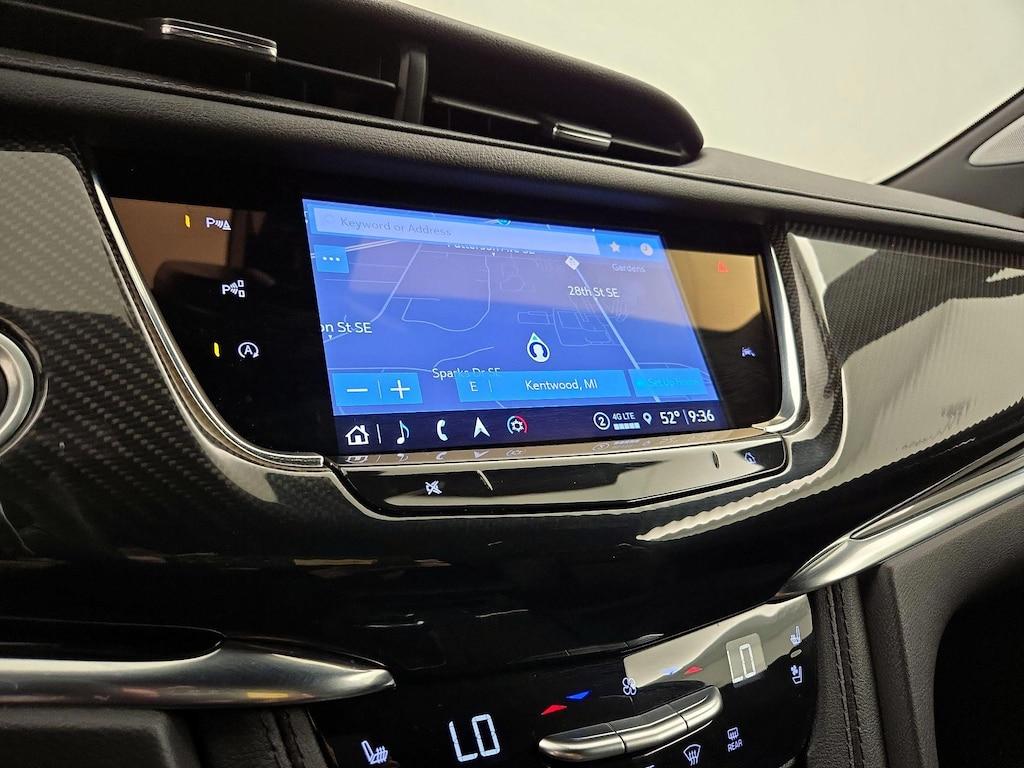 used 2023 Cadillac XT6 car, priced at $39,998