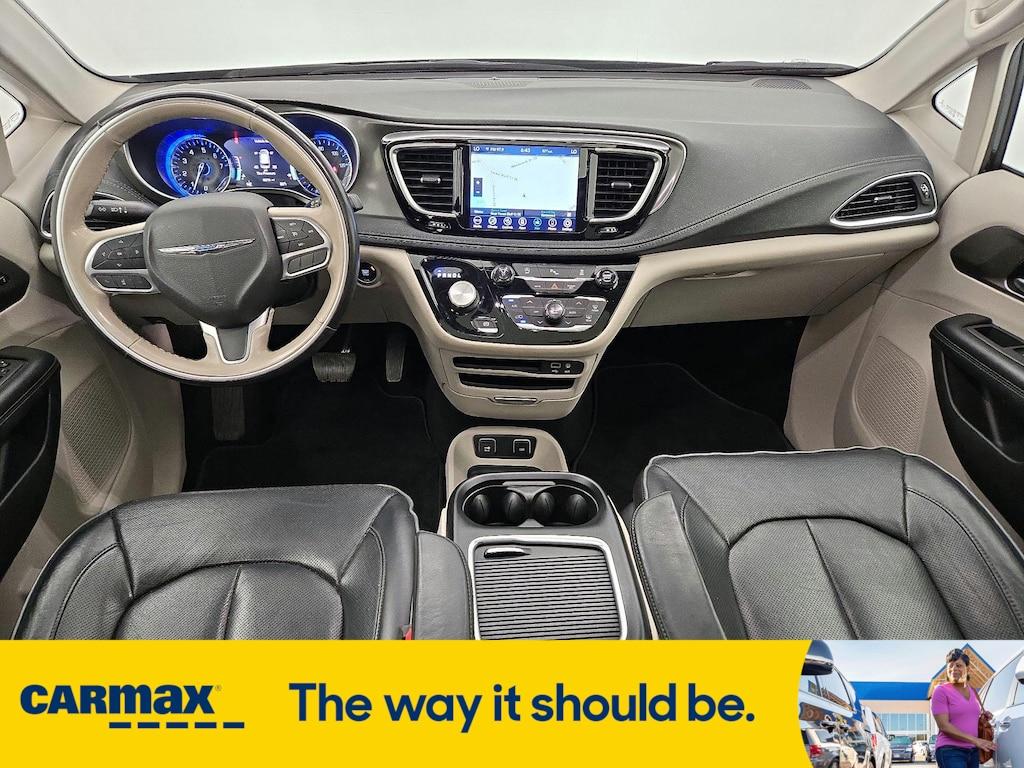 used 2019 Chrysler Pacifica car, priced at $26,998