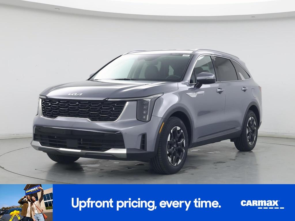 used 2024 Kia Sorento car, priced at $29,998