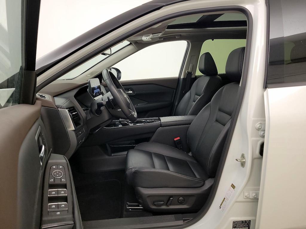 used 2023 Nissan Rogue car, priced at $29,998