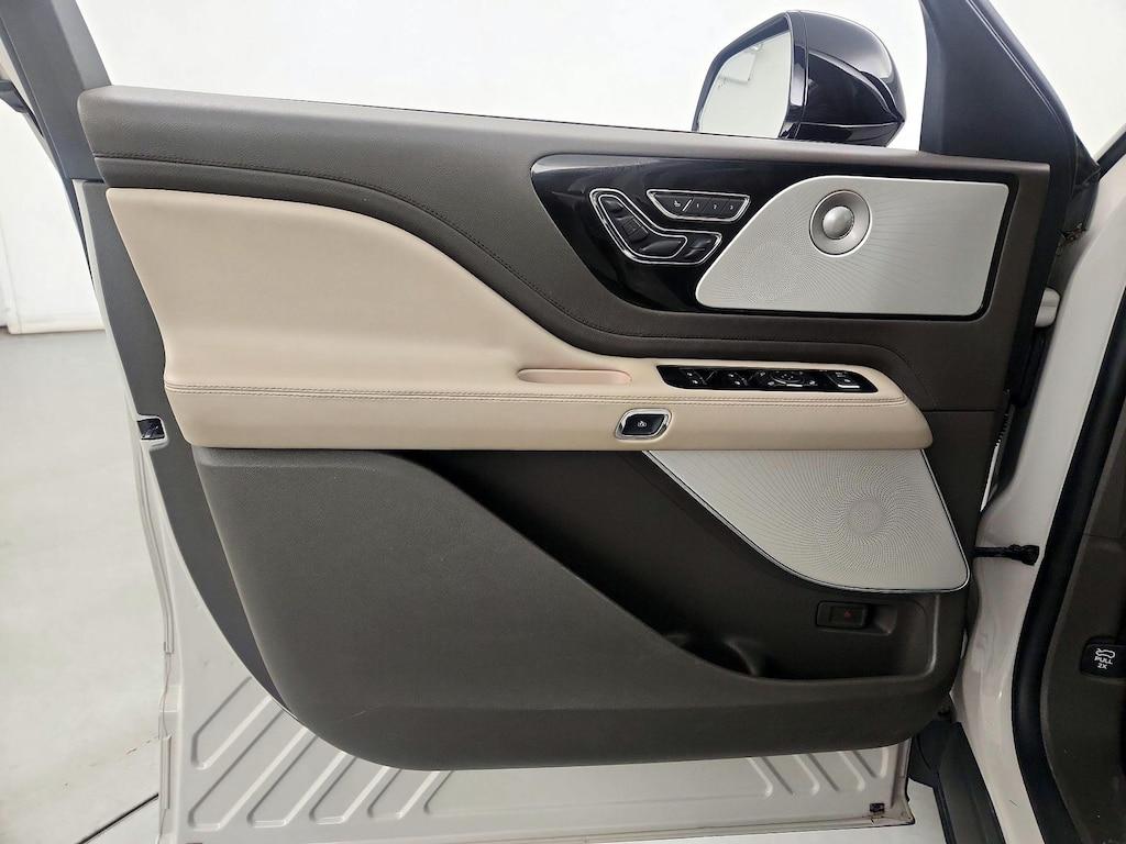 used 2020 Lincoln Aviator car, priced at $39,998