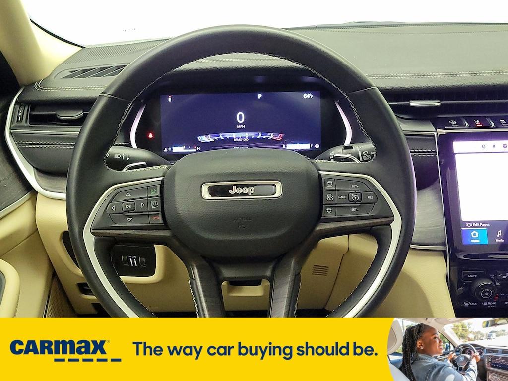 used 2022 Jeep Grand Cherokee car, priced at $35,998