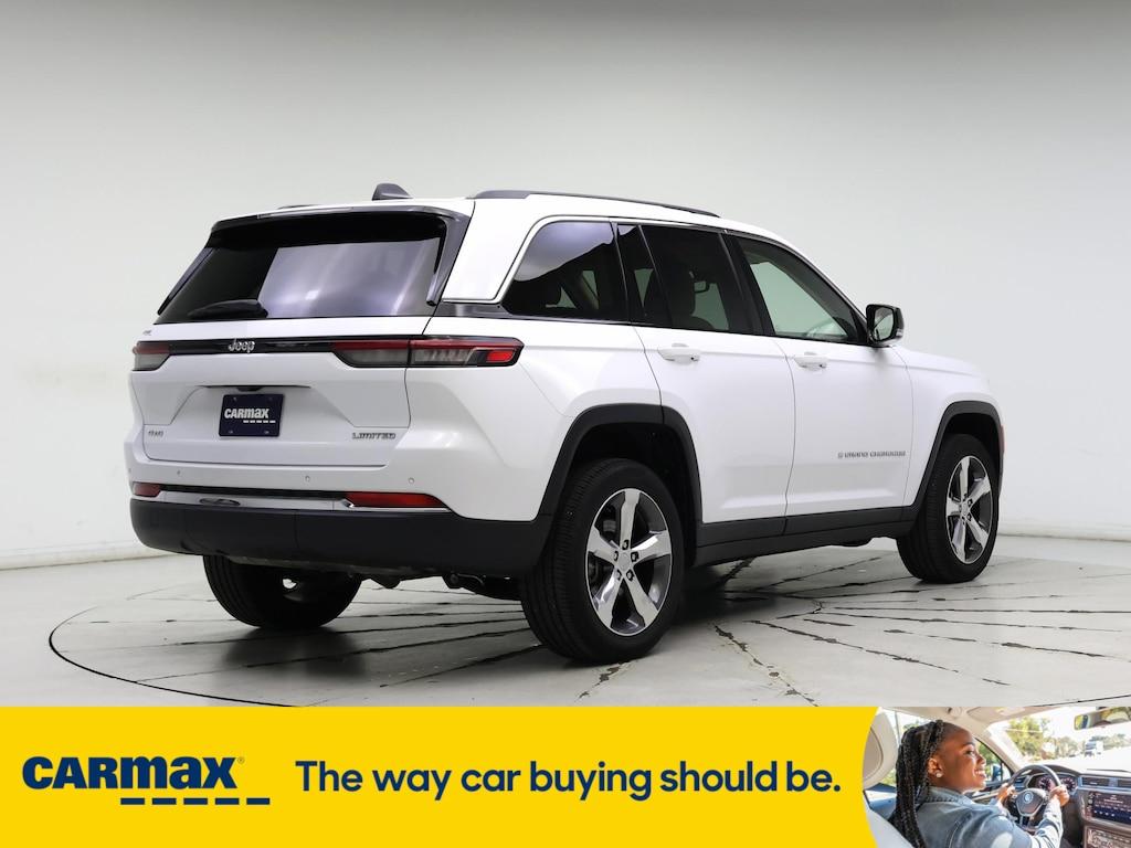 used 2022 Jeep Grand Cherokee car, priced at $35,998