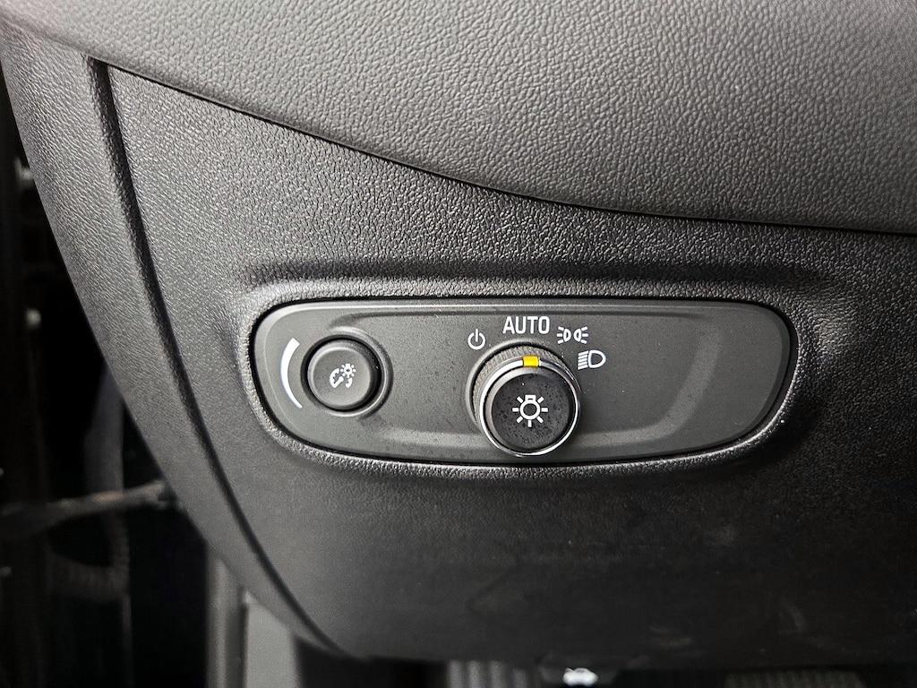 used 2019 Chevrolet Equinox car, priced at $18,998