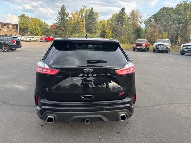 used 2022 Ford Edge car, priced at $33,995