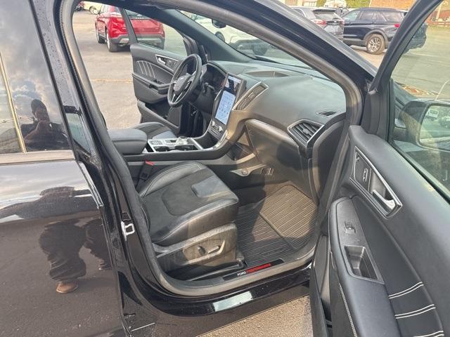 used 2022 Ford Edge car, priced at $33,995