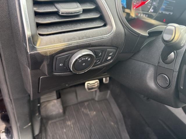 used 2022 Ford Edge car, priced at $33,995