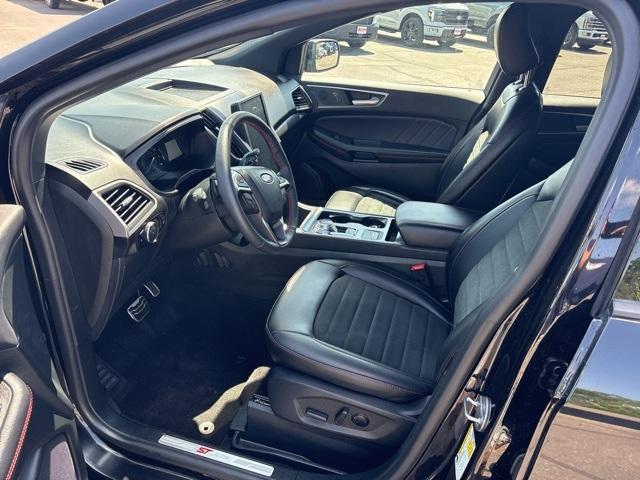 used 2024 Ford Edge car, priced at $36,995