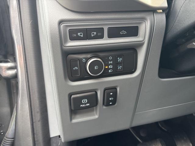 used 2022 Ford F-150 car, priced at $39,995
