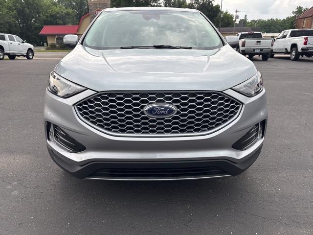 used 2024 Ford Edge car, priced at $32,995