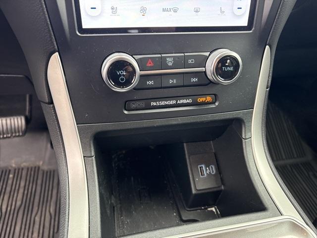used 2024 Ford Edge car, priced at $32,995