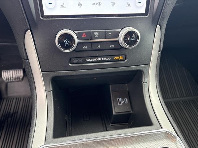used 2022 Ford Edge car, priced at $29,995