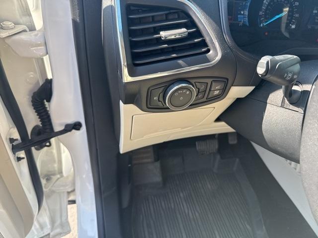 used 2022 Ford Edge car, priced at $29,995