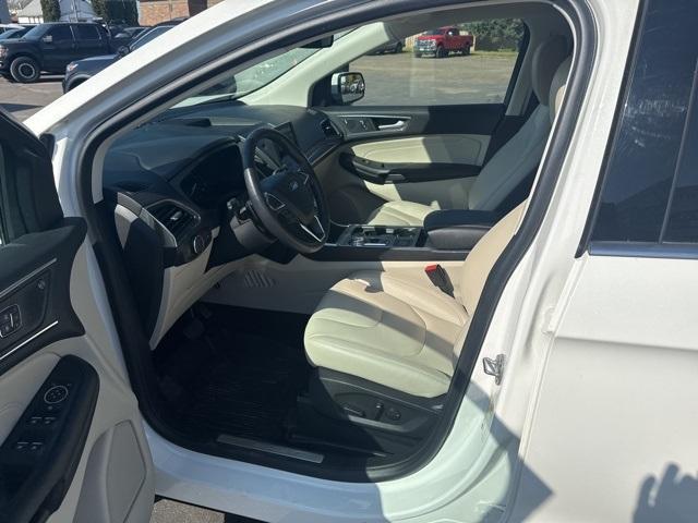 used 2022 Ford Edge car, priced at $29,995