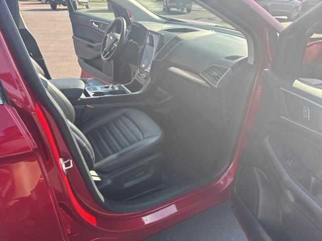 used 2022 Ford Edge car, priced at $25,995