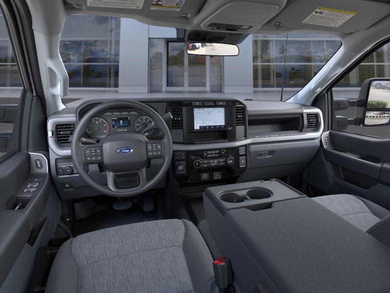 new 2024 Ford F-350 car